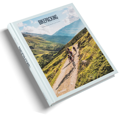 Boek 'BIkepacking, exploring the roads less cycled'